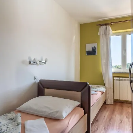 Apartman Kate-3 By Interhome