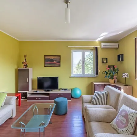 Apartment Kate-3 By Interhome *